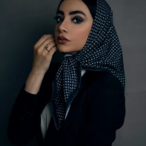 Elegant Hijab i Satin